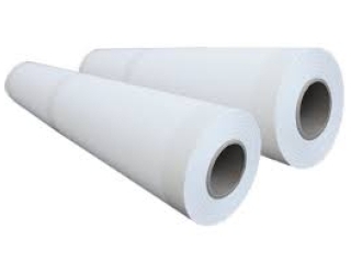 Vật liệu in loại nào thường đắt hơn nhưng có chất lượng in tốt hơn?