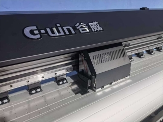 In Decal Khổ Lớn Giá Bao Nhiêu?
